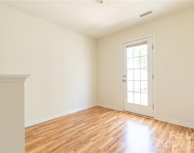 108 Lookout Point Place - Photo Thumbnail 12