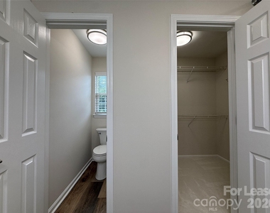 3404 Laurenhurst Lane - Photo Thumbnail 20