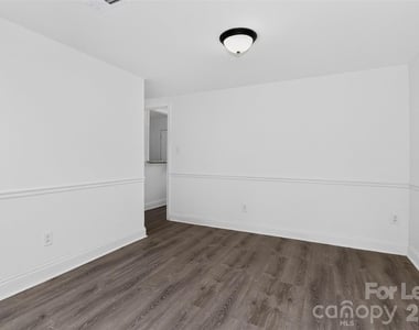 8322 Knights Bridge Road - Photo Thumbnail 25