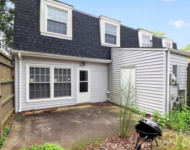 8322 Knights Bridge Road - Photo Thumbnail 38