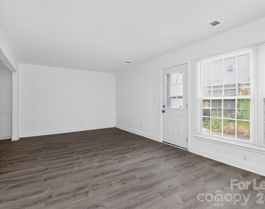 8322 Knights Bridge Road - Photo Thumbnail 28