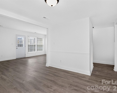 8322 Knights Bridge Road - Photo Thumbnail 23