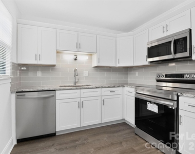 8322 Knights Bridge Road - Photo Thumbnail 7