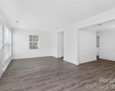 8322 Knights Bridge Road - Photo Thumbnail 27