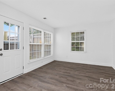8322 Knights Bridge Road - Photo Thumbnail 14