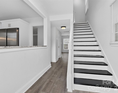 8322 Knights Bridge Road - Photo Thumbnail 19
