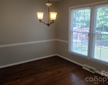6504 Olde Savannah Road - Photo Thumbnail 4