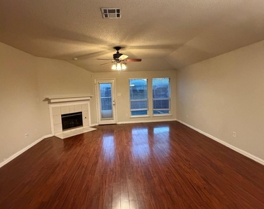 9189 Chivalry Court - Photo Thumbnail 9