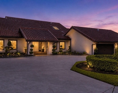 8709 Banyan Court - Photo Thumbnail 30