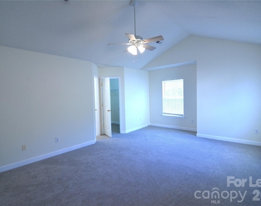 1201 Winding Path Road - Photo Thumbnail 12