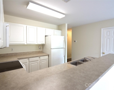 1201 Winding Path Road - Photo Thumbnail 7