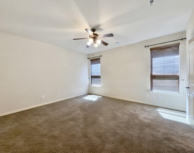 4953 Grinstein Drive - Photo Thumbnail 10