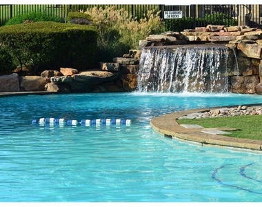 4953 Grinstein Drive - Photo Thumbnail 29