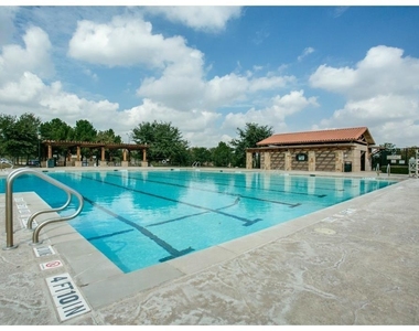 4953 Grinstein Drive - Photo Thumbnail 31