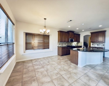 4953 Grinstein Drive - Photo Thumbnail 5