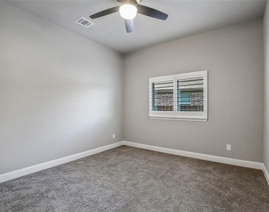 1152 Olympic Drive - Photo Thumbnail 17