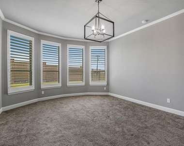 1152 Olympic Drive - Photo Thumbnail 9