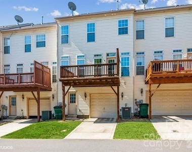 7540 Turley Ridge Lane - Photo Thumbnail 14