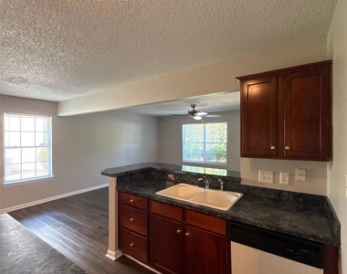1601 Elk Creek Court - Photo Thumbnail 5