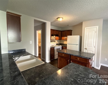 1601 Elk Creek Court - Photo Thumbnail 4