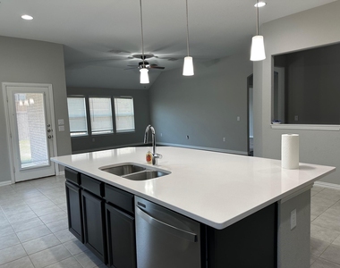 2520 Wallingford Drive - Photo Thumbnail 17