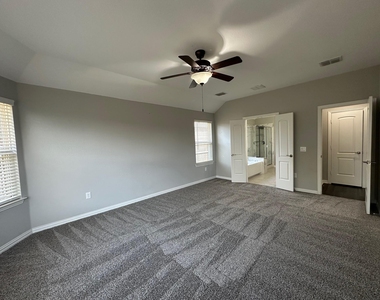 2520 Wallingford Drive - Photo Thumbnail 25