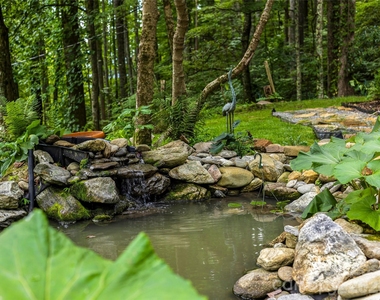 81 Summer Trees Lane - Photo Thumbnail 16