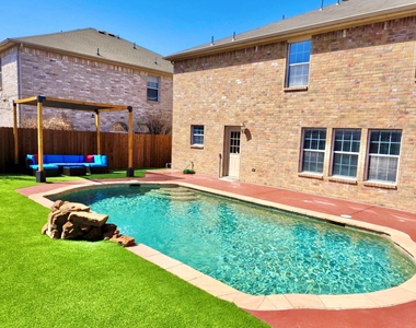 5456 Maverick Drive - Photo Thumbnail 30
