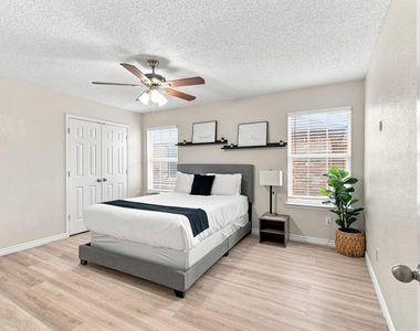 5456 Maverick Drive - Photo Thumbnail 27