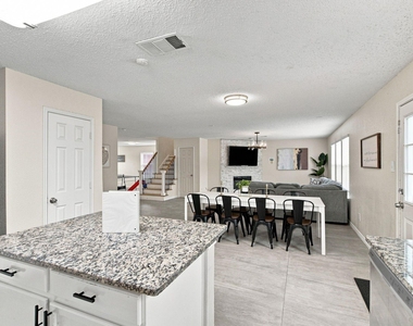 5456 Maverick Drive - Photo Thumbnail 13