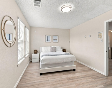 5456 Maverick Drive - Photo Thumbnail 22