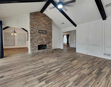 3736 Solarium Place - Photo Thumbnail 1