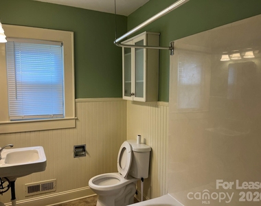 1049 E Main Street - Photo Thumbnail 6