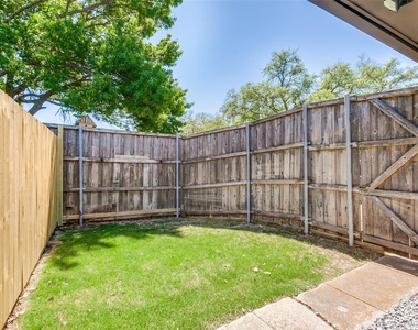 2822 Clear Springs Drive - Photo Thumbnail 24