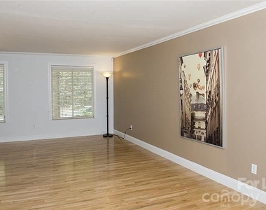 6609 Morganford Road - Photo Thumbnail 4