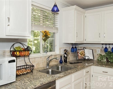 6609 Morganford Road - Photo Thumbnail 6
