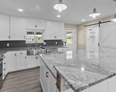 170 High Ridge Drive - Photo Thumbnail 8