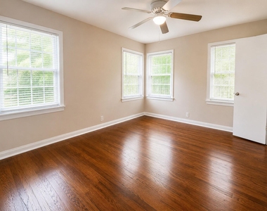 924 W Laurel Street - Photo Thumbnail 3