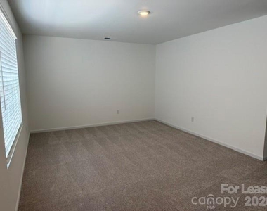 152 Spotted Way - Photo Thumbnail 15