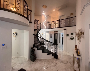 12345 Deerbrook Drive - Photo Thumbnail 7