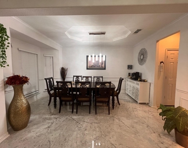 12345 Deerbrook Drive - Photo Thumbnail 6