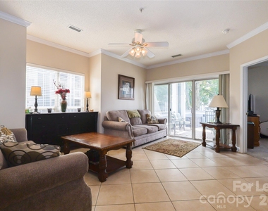 18816 Nautical Drive - Photo Thumbnail 4