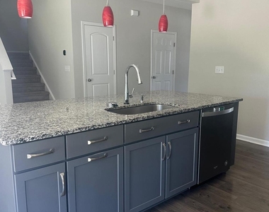 1130 Whitehall Hill Road - Photo Thumbnail 7