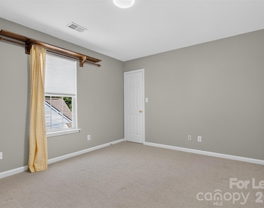 9020 Roseton Lane - Photo Thumbnail 22