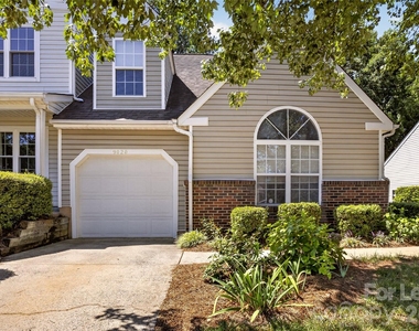 9020 Roseton Lane - Photo Thumbnail 24