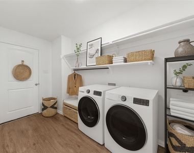 109 Brookline Drive - Photo Thumbnail 6