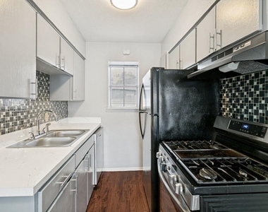 4316 Baldwin Street - Photo Thumbnail 1