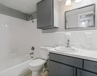 4316 Baldwin Street - Photo Thumbnail 3
