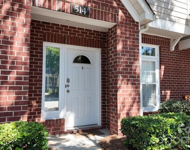 514 Jetton Street - Photo Thumbnail 2