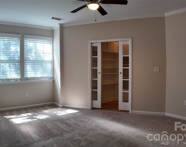 514 Jetton Street - Photo Thumbnail 22